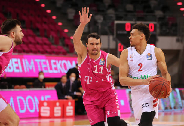 员的品牌影 员的品牌影