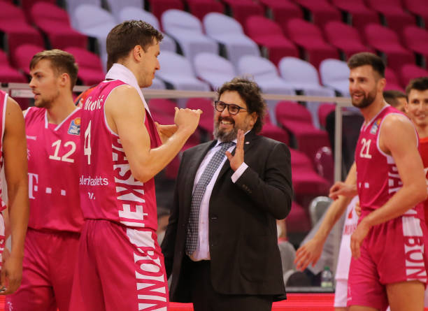 不重新审视 不重新审视