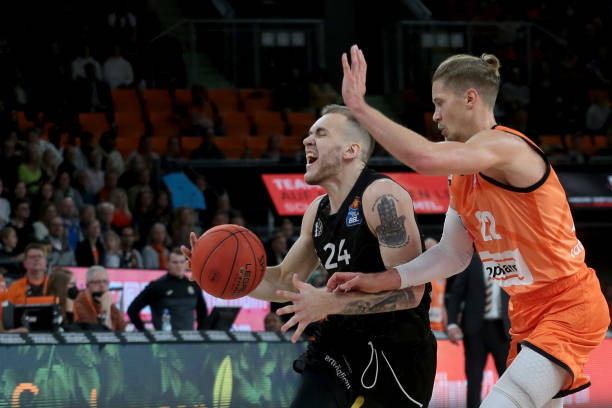 姆巴佩的出 姆巴佩的出