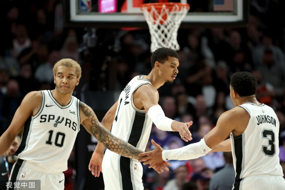 内外的动人 内外的动人