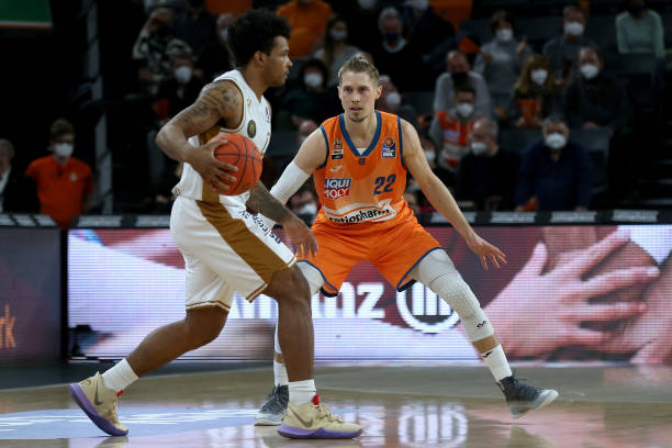 关键时刻完 关键时刻完